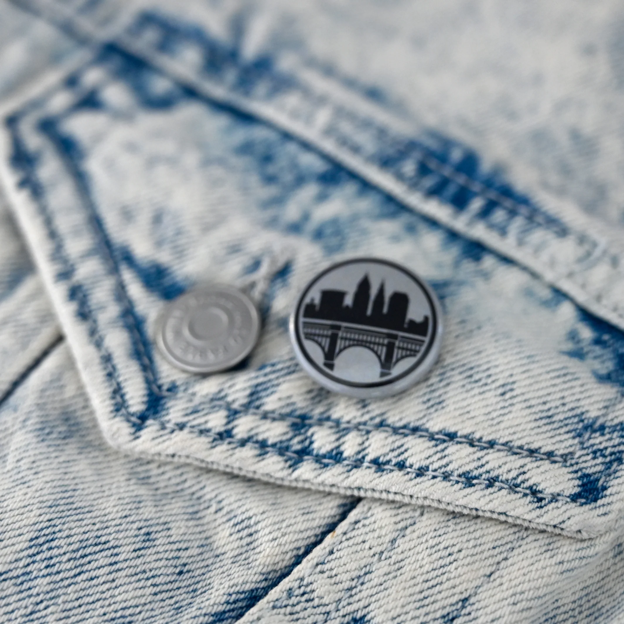 Skyline Seal Button - Image 2