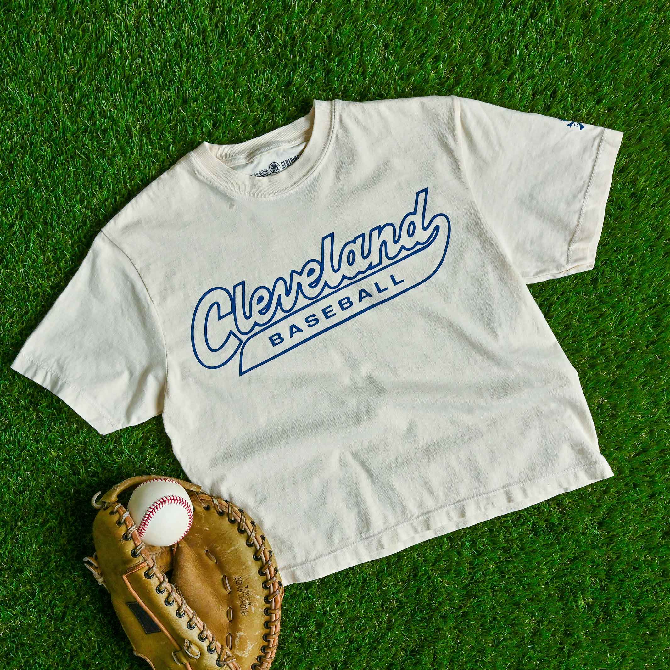Cleveland Baseball Script - Womens Boxy Crop T-shirt - Image 2