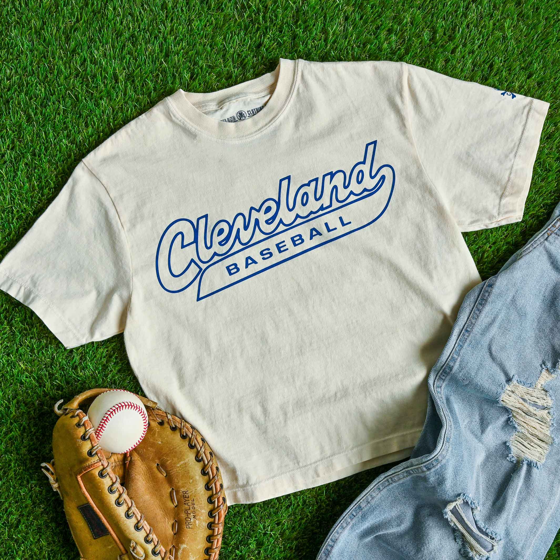 Cleveland Baseball Script - Womens Boxy Crop T-shirt - Image 3