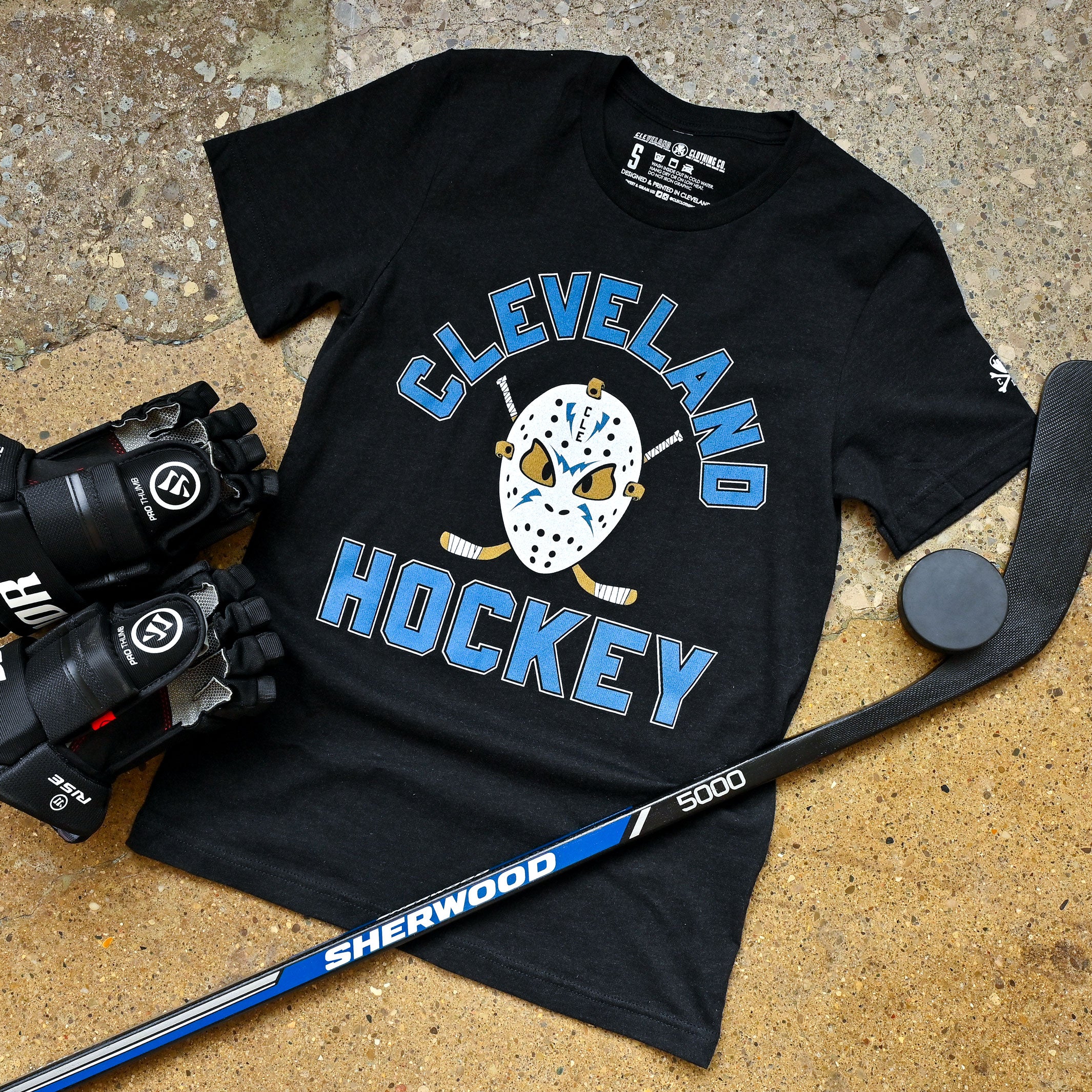 Cleveland Hockey Mask - Mens/Unisex Crew T-Shirt - Image 2