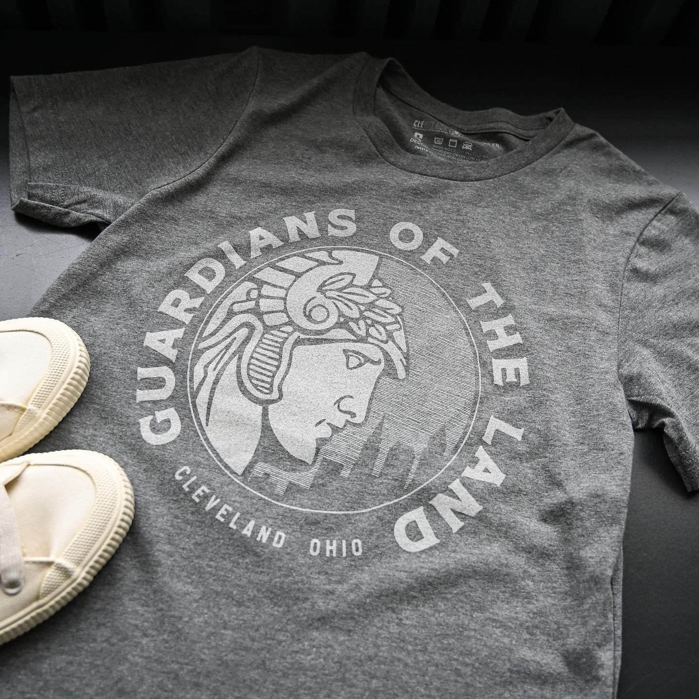Guardians Of The Land Skyline Seal - Mens/Unisex Crew - Grey T-Shirt - Image 2