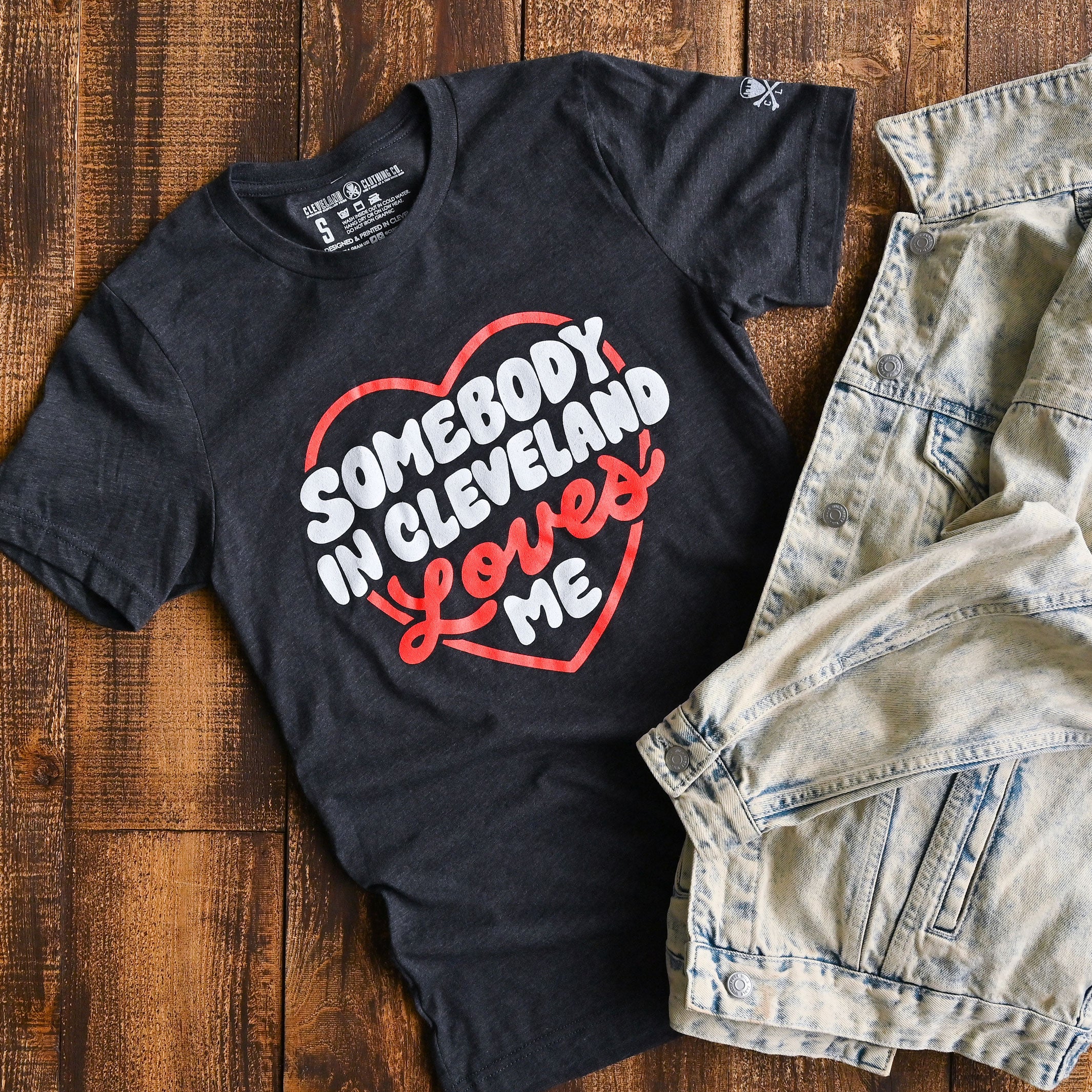 Somebody In Cleveland Loves Me -  Mens/Unisex Crew T-Shirt - Image 2